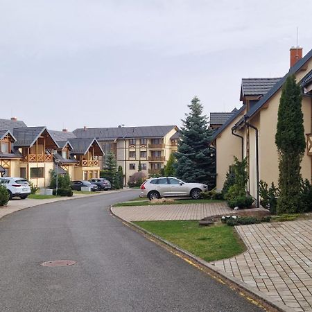 Apartman V Starej Lesnej S Balkonom Стара-Лесна Экстерьер фото