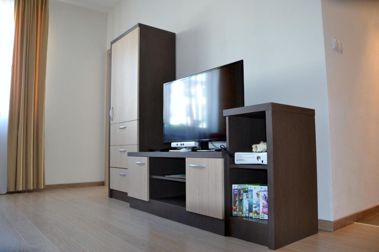 Apartman V Starej Lesnej S Balkonom Стара-Лесна Экстерьер фото